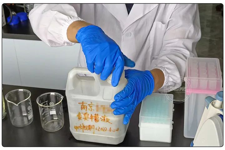 潔匠凈化·的凈工業(yè)除臭劑_切削液變質(zhì)、發(fā)臭，車間異味污染大，除臭劑該怎么選？