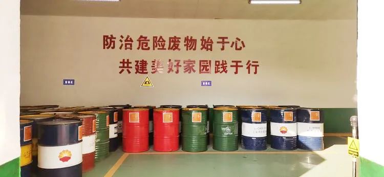 危廢污水有多臭？潔匠凈化30秒快速除臭看得見！.jpg