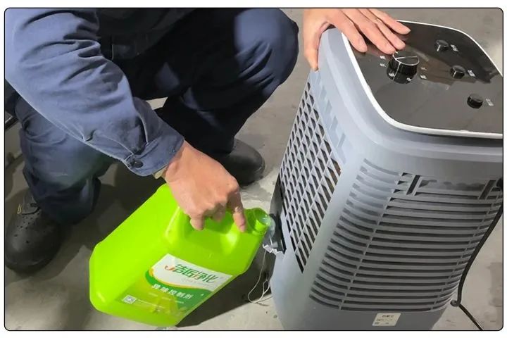 橡膠配件加工廠氣味難聞，傷害人體；廢氣除臭用Dejing的凈?！.jpg